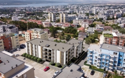 Трехкомнатный апартамент гр. Варна